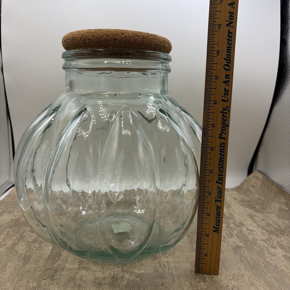 Pier 1 Green Glass Pumpkin Shaped Pasta Jar w/ Lid 11" Made in Italy NICE Large - Picture 7 of 10